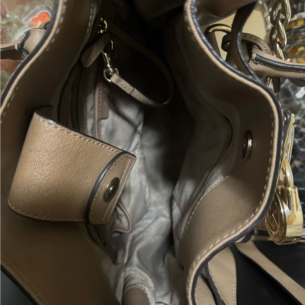 Michael Kors Brown Leather Satchel with Gold Chain - Picture 3 of 7